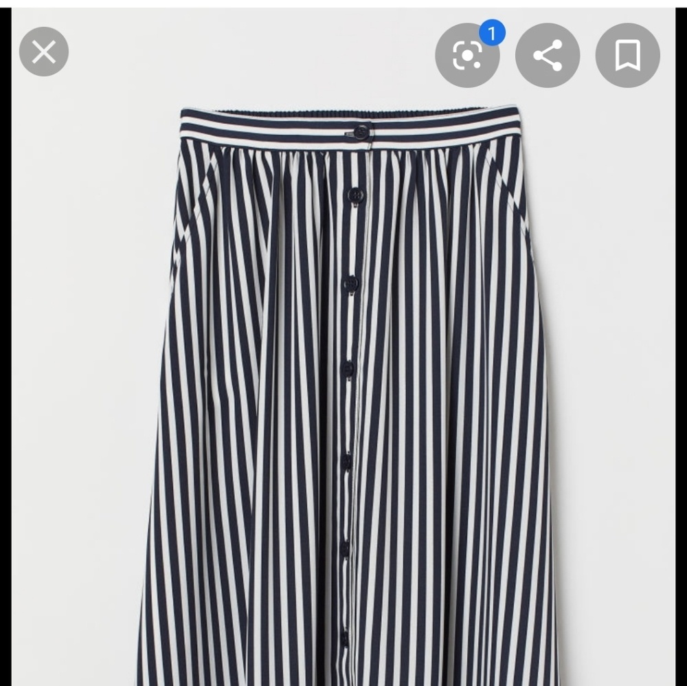 [3 for $45] Blue linenblend button up circle skirt